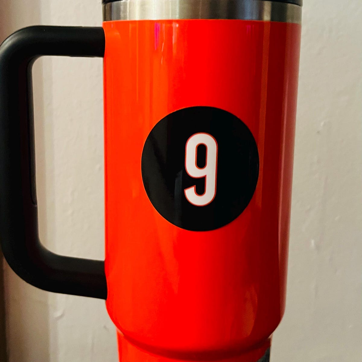 Number 9 Joe Burrow Sticker BLACK- Joe Burrow 9 Uniform- Cincinnati Bengals NFL Quarterback- Available in two sizes 2 & 3 inches.